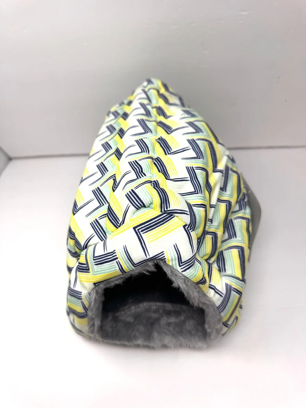 FRISCO small cave bed; small animals or kitten, NWT